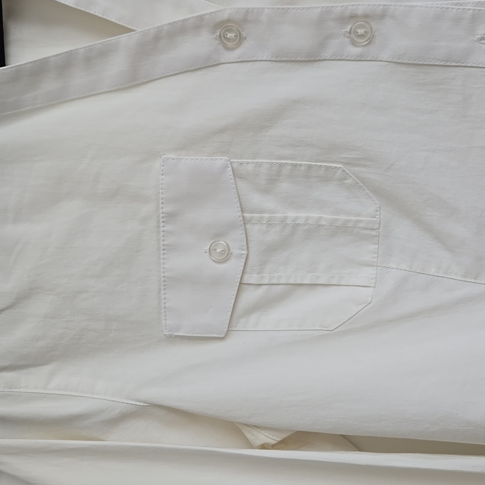 White Chicos button up - Picture 3 of 9